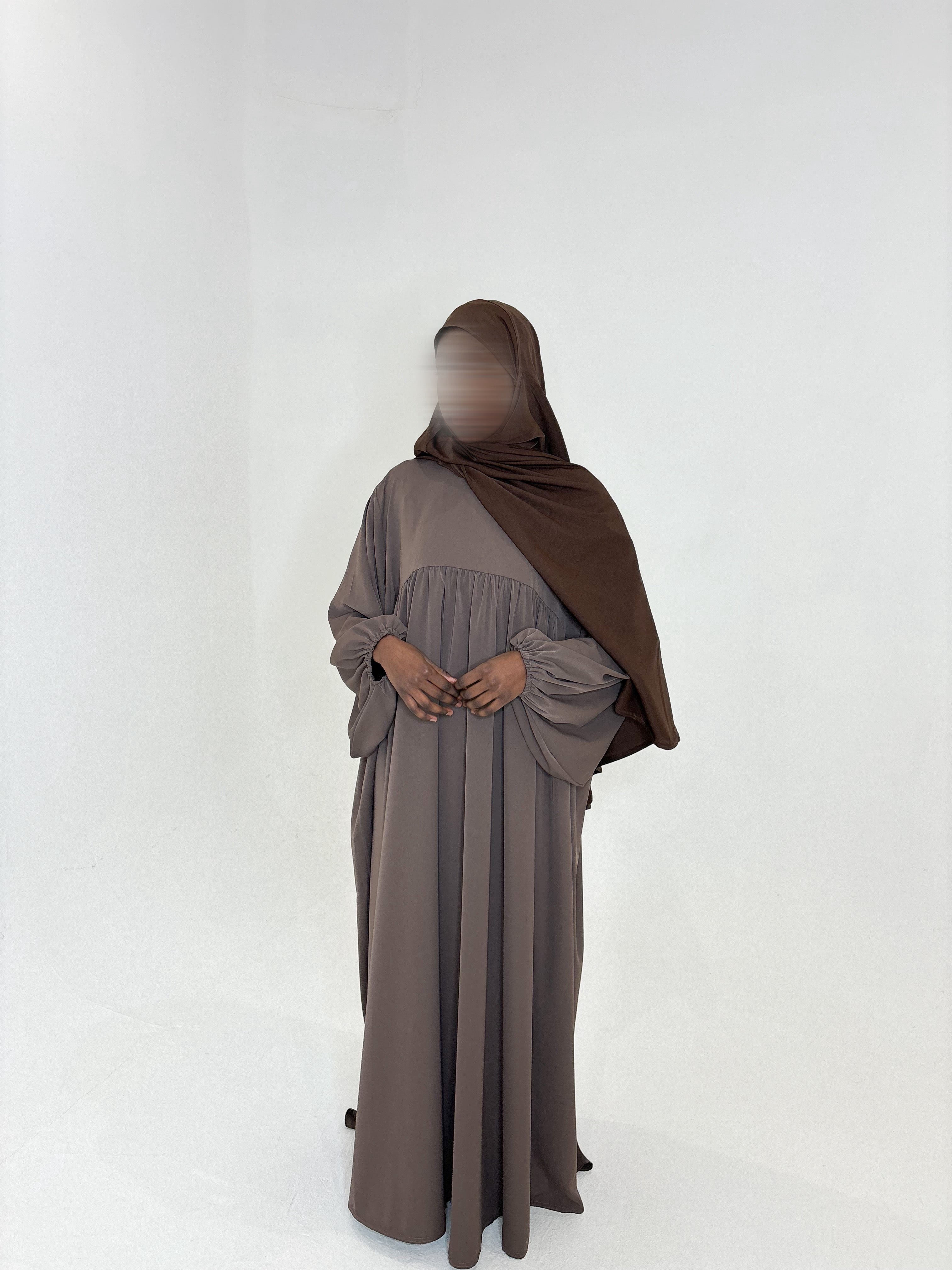 DARK TAUPE ABAYA WITH PUFFED SLEEVES